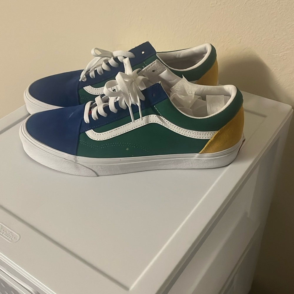 Multi color vans